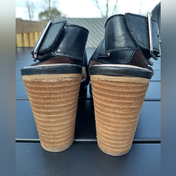 Women's Black Slingback Chunky Heel Sandals, Peep Toe, Size 8.5, Leather… - Picture 6 of 12